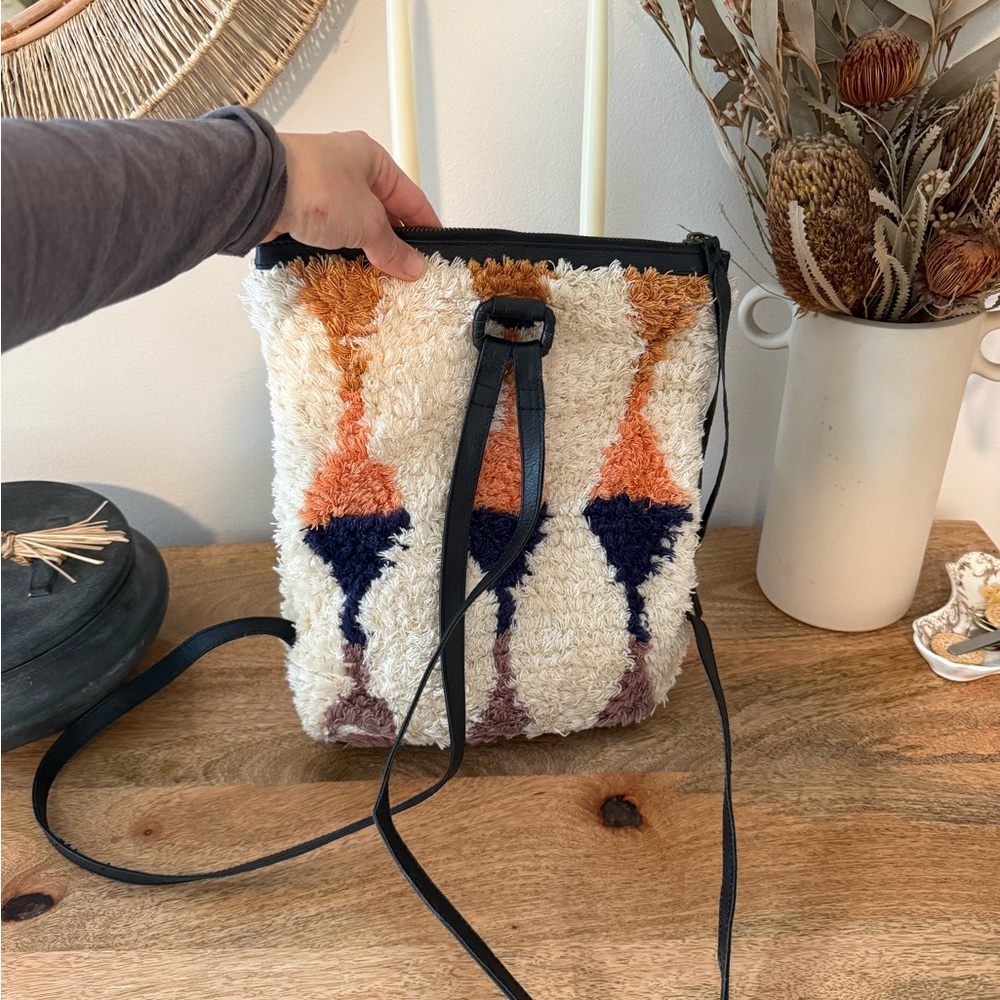 Cleobella rug backpack - Picture 4 of 8